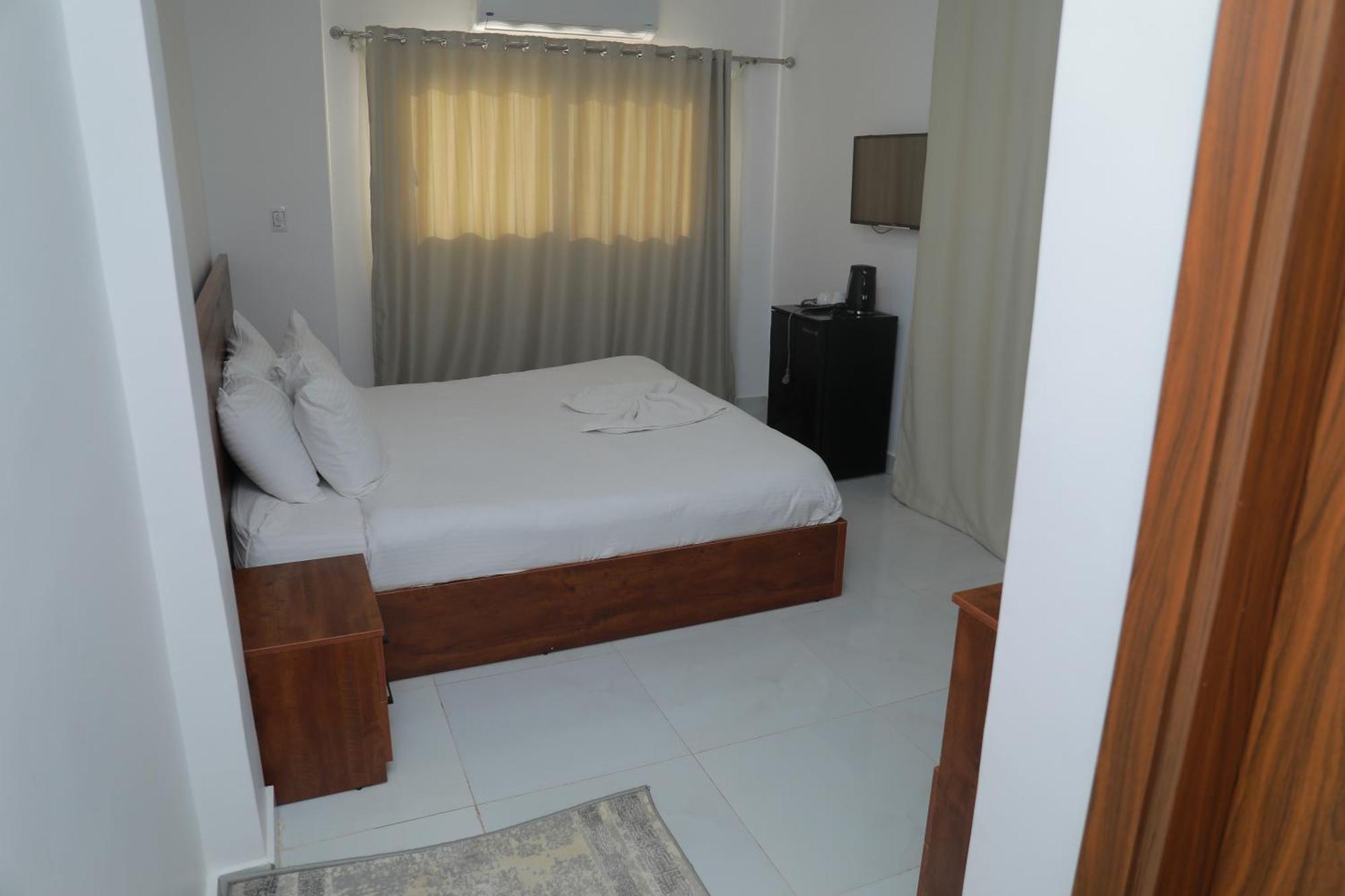 Prince Pyramids Inn Kafrat al Jabal Exterior photo
