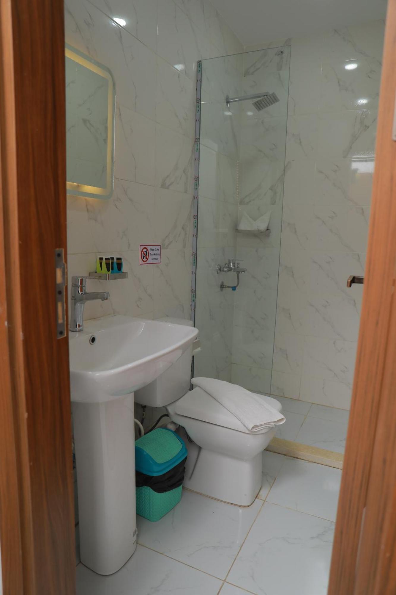 Prince Pyramids Inn Kafrat al Jabal Exterior photo