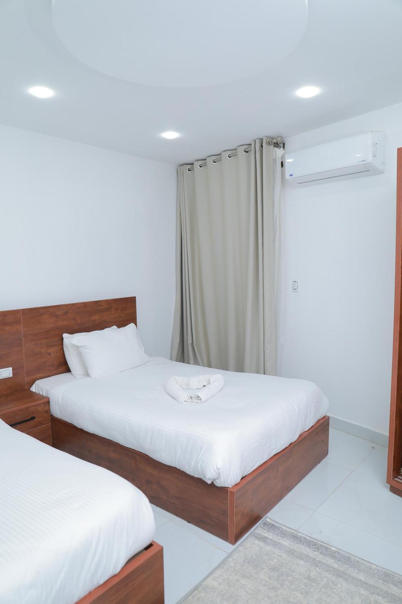 Prince Pyramids Inn Kafrat al Jabal Exterior photo