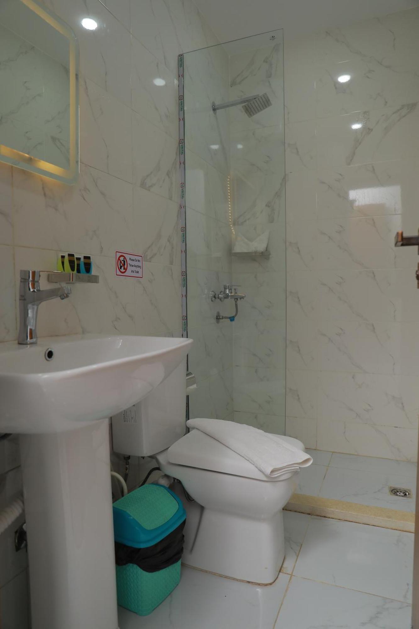 Prince Pyramids Inn Kafrat al Jabal Exterior photo
