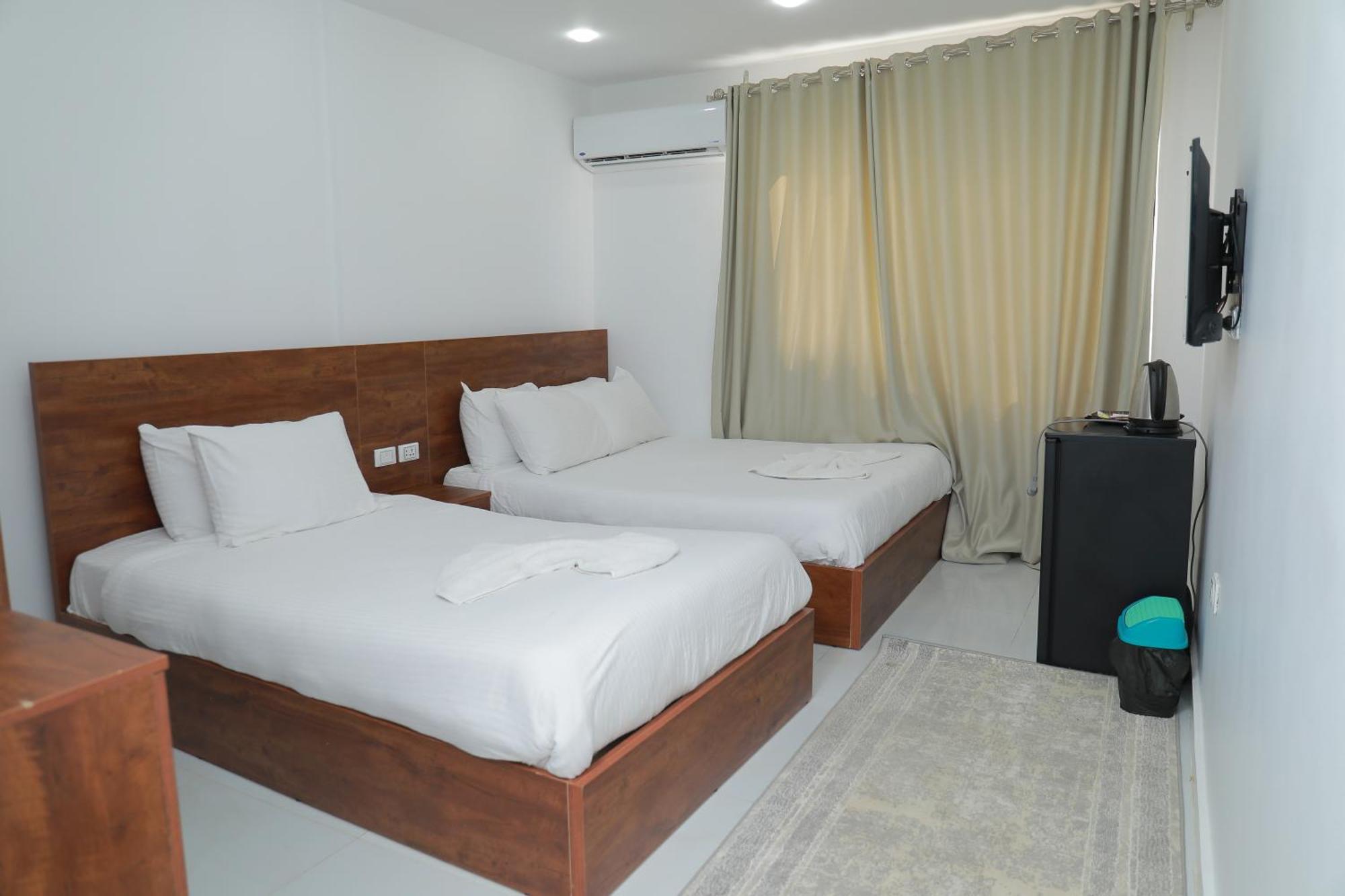Prince Pyramids Inn Kafrat al Jabal Exterior photo